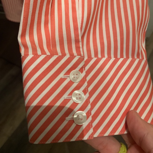 Chicos No iron 3/4 sleeve‎ button down . Don’t think it was ever worn. - Picture 3 of 6